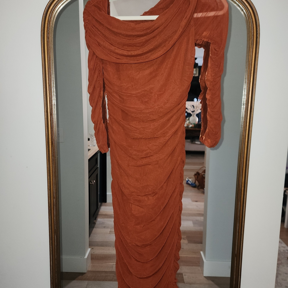 Off-Shoulder Rust/Brown/Burnt Orange Slimming Dress With Mesh Detail - Picture 9 of 9